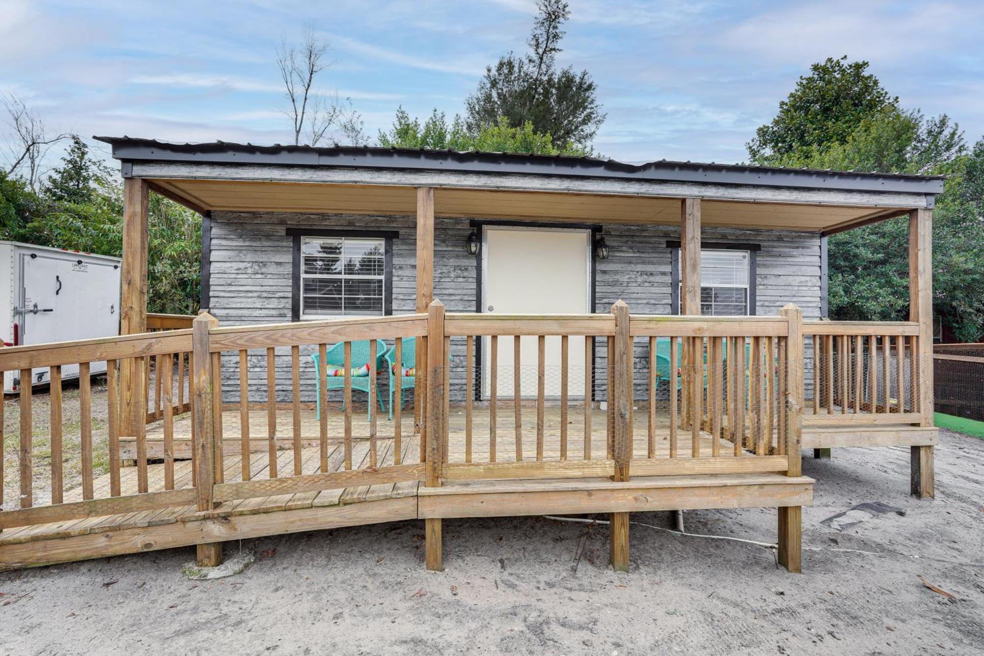 Lakefront Panama City Studio With Hot Tub Access Kültér fotó